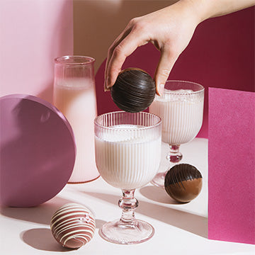 Čokoládová koule s marshmallow