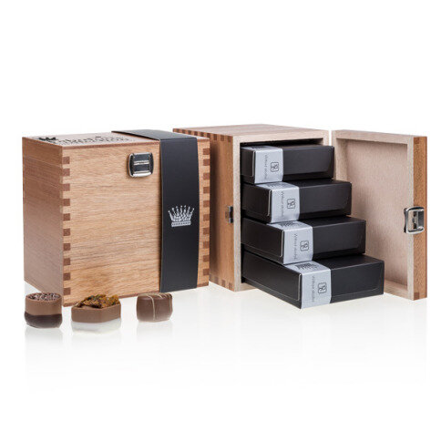Levně Chocolissimo - Fabulous bezalkoholové - Pralinky v elegantní dřevěné krabičce 500 g